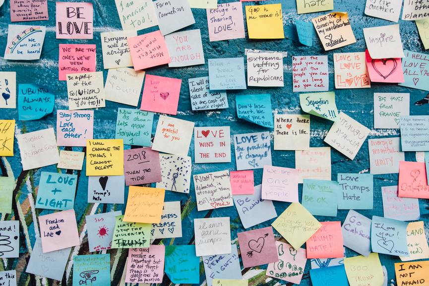tableau plein de post-it